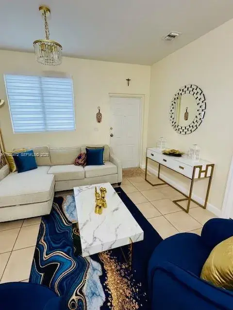 2811 SE 17th Ave # 110, Homestead FL 33035