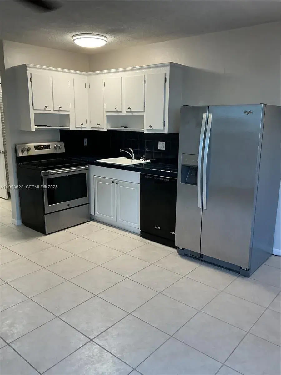 2716 NE 30th Pl # 103C, Fort Lauderdale FL 33306