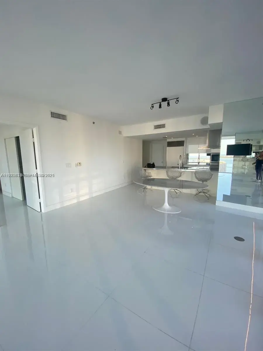 495 Brickell Ave # 2902, Miami FL 33131