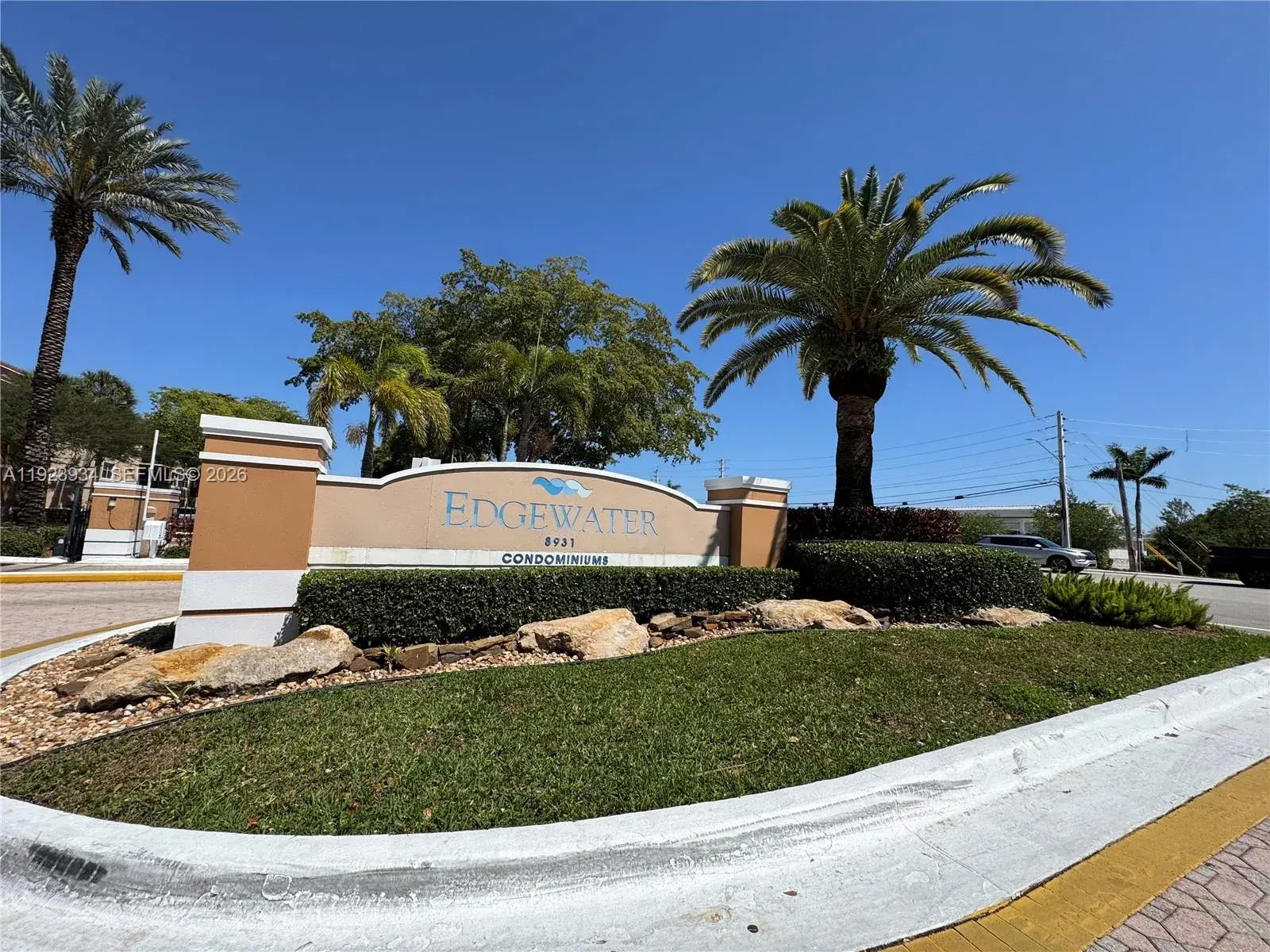 3 bedroom 2 bath Residential for sale at 8801 Wiles Rd # 108, Coral Springs FL 33067