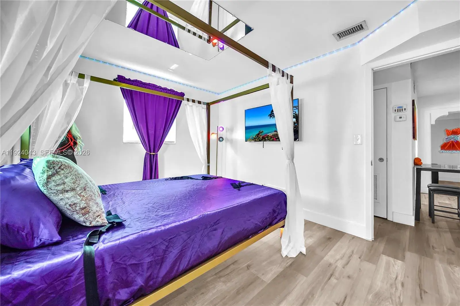 506 N 60th Ter, Hollywood FL 33024
