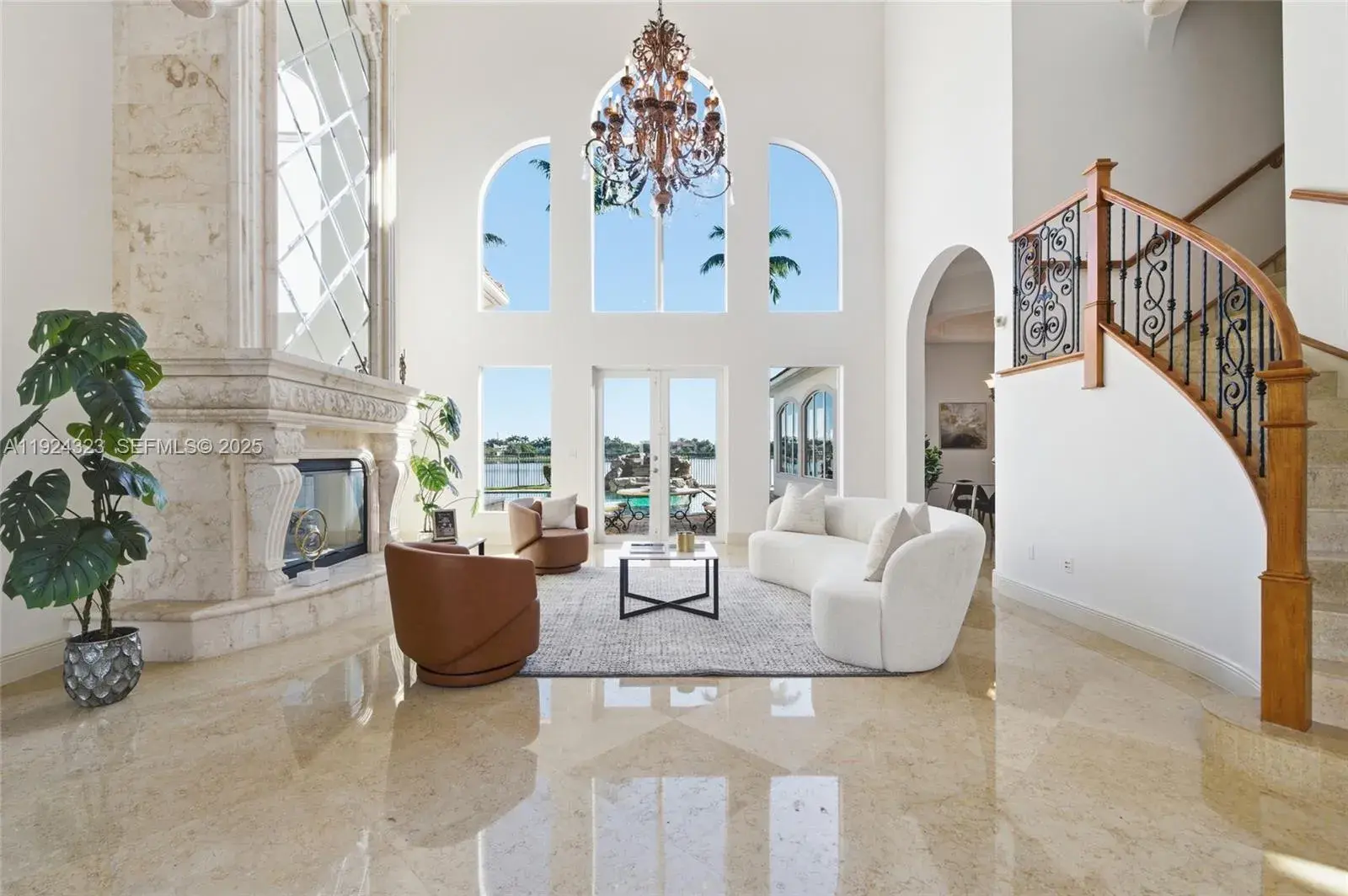 6 bedroom 7 bath Residential for sale at 3308 Islewood Ave, Weston FL 33332