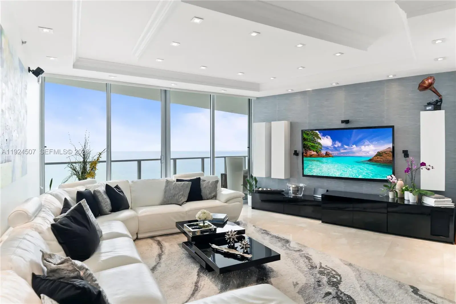 3 bedroom 3 bath Residential Lease for rent at 3101 S Ocean Dr # 2907, Hollywood FL 33019