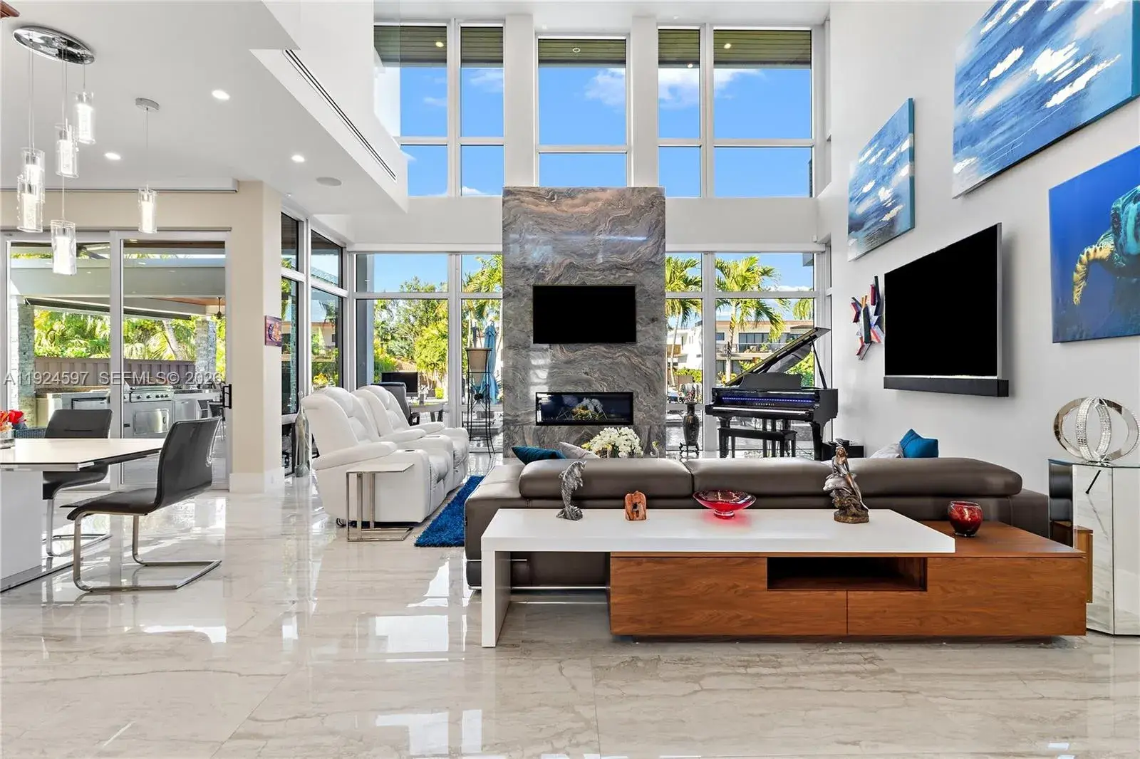 4 bedroom 4 bath Residential for sale at 2809 NE 24th Pl, Fort Lauderdale FL 33305