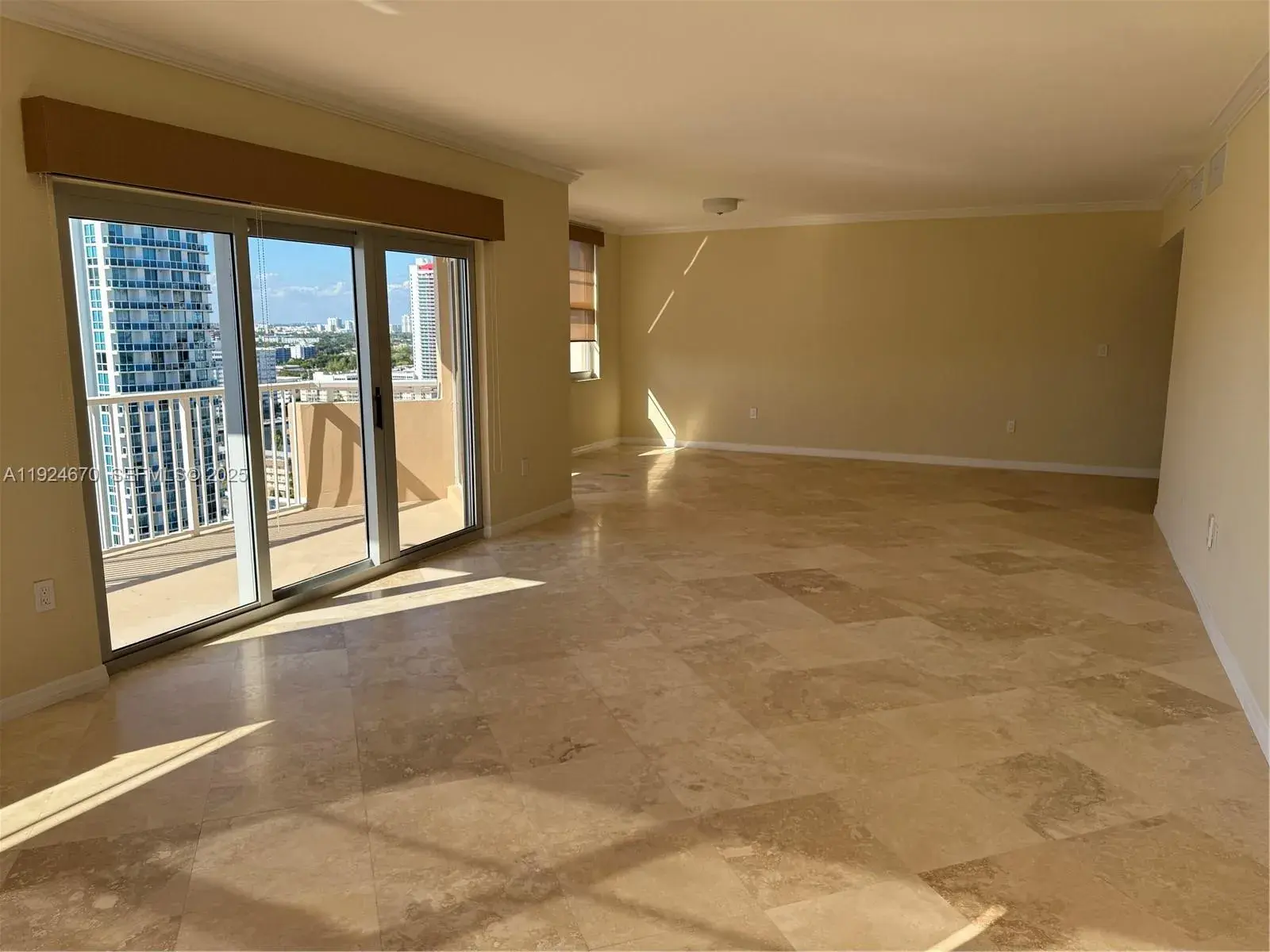 1950 S Ocean Dr # 20E, Hallandale Beach FL 33009