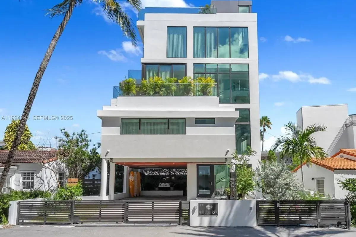 11 Century Lane, Miami Beach FL 33139