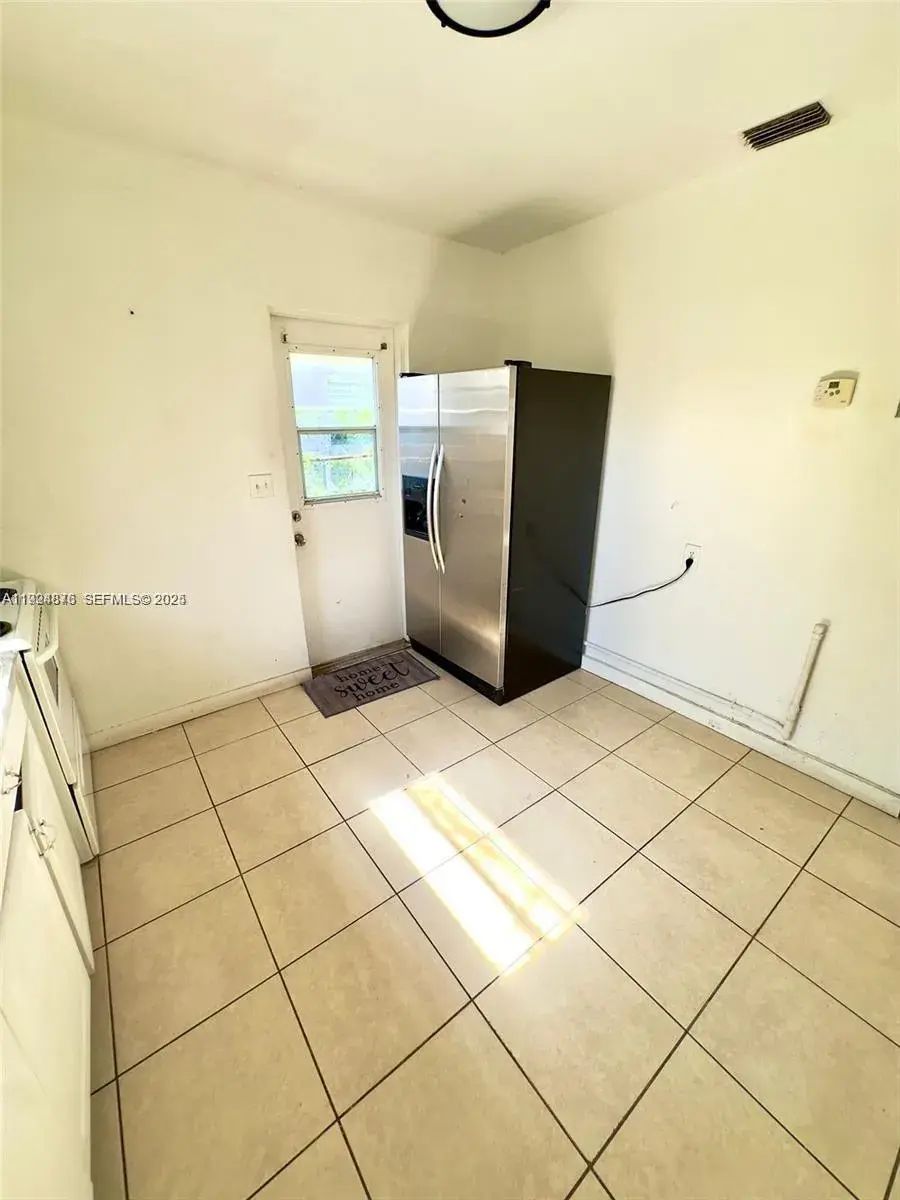 1814 Washington St # 4, Hollywood FL 33020