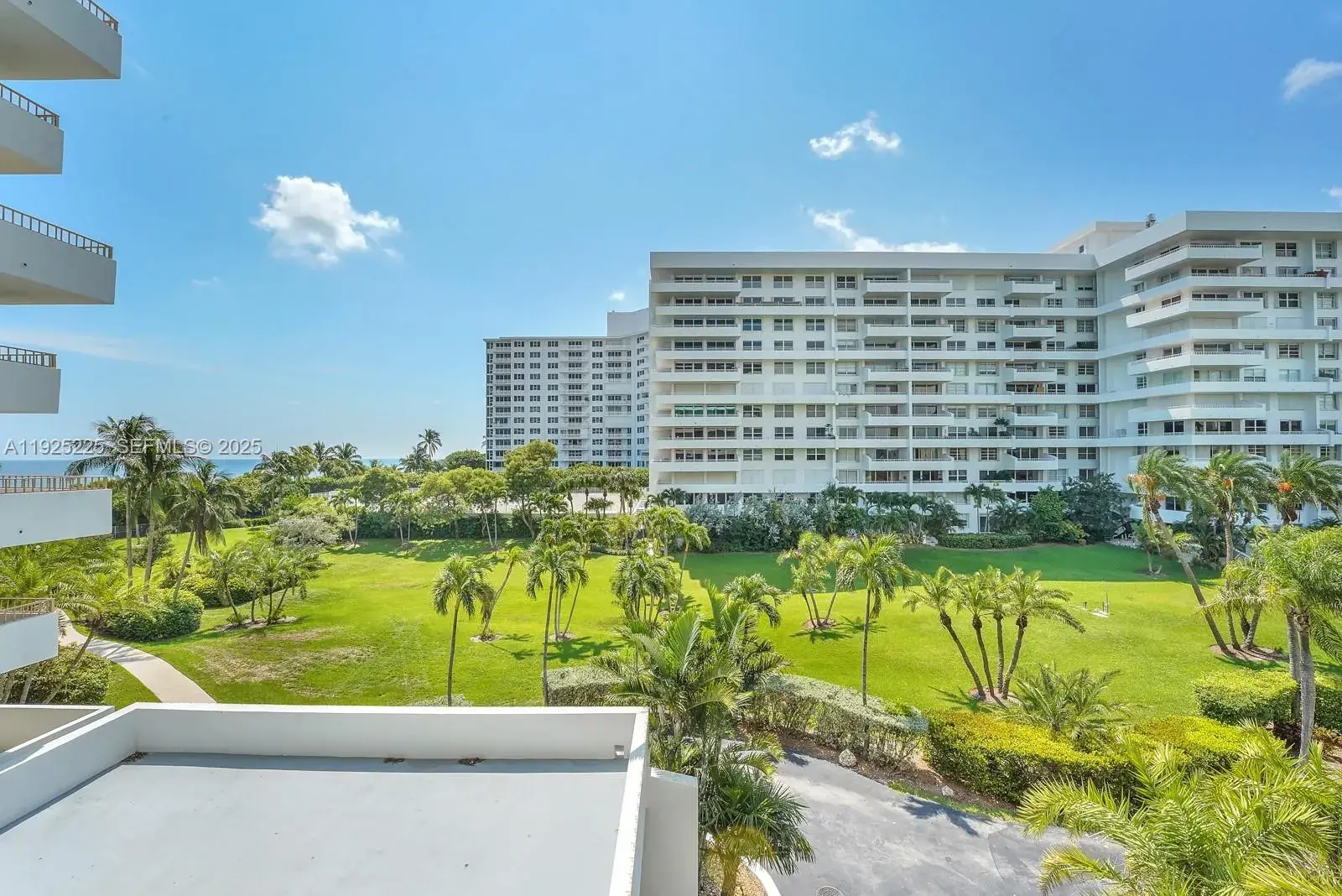 2 bedroom 2 bath for rent at 177 Ocean Lane Dr # 413, Key Biscayne FL 33149