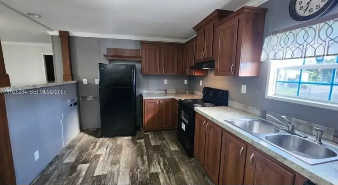 822 Heather Lane, Hallandale Beach FL 33309