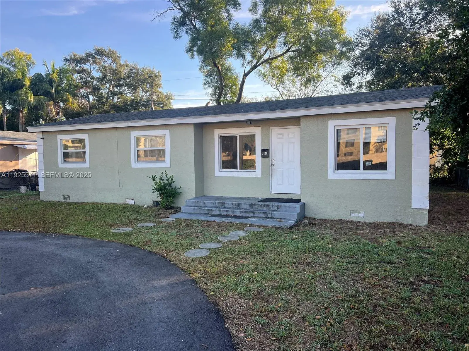 3 bedroom 2 bath Residential for sale at 2440 NW 31st Ave, Fort Lauderdale FL 33311