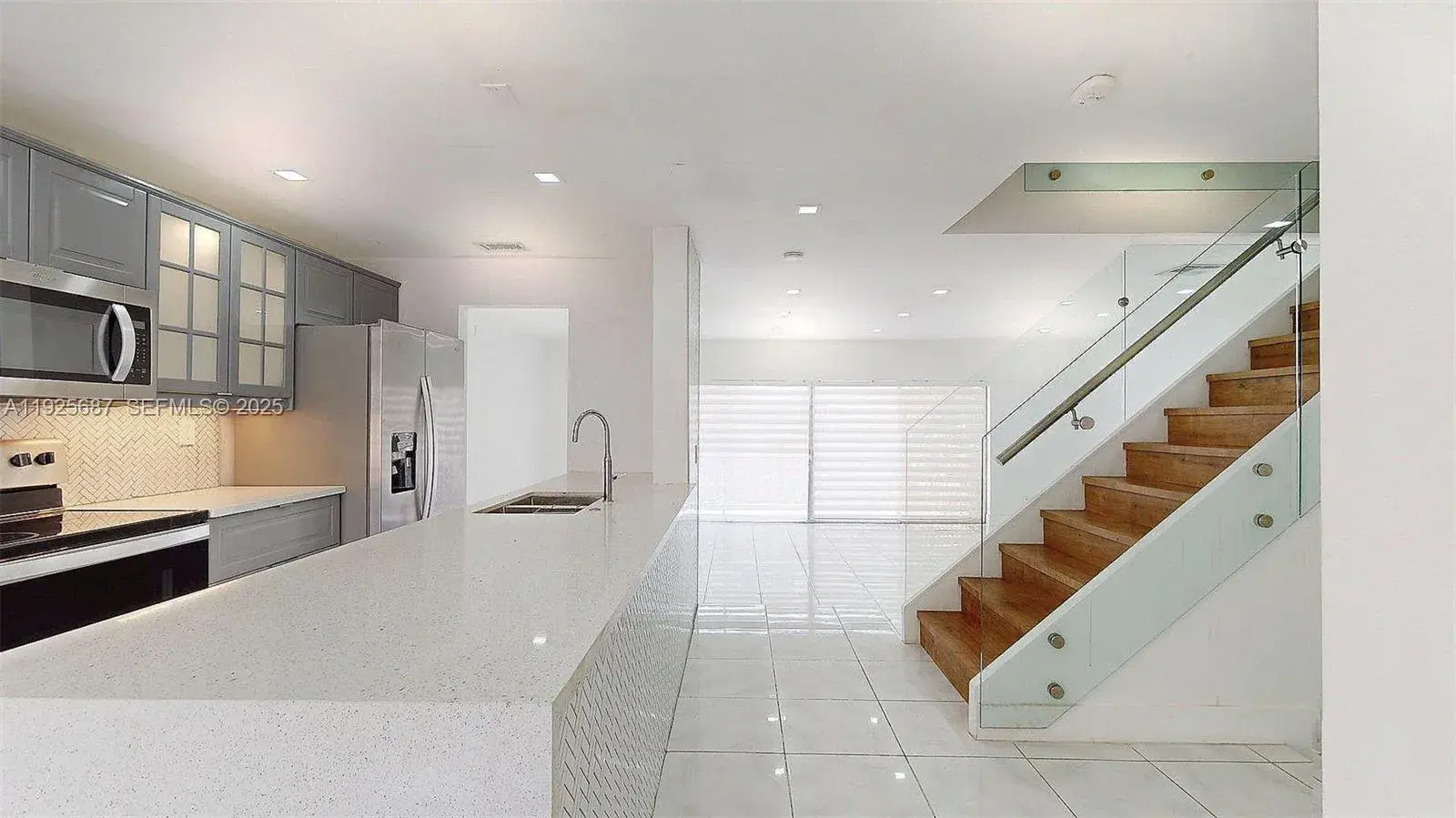 4 bedroom 2 bath Residential for sale at 8212 NW 8th Pl # 2, Plantation FL 33324