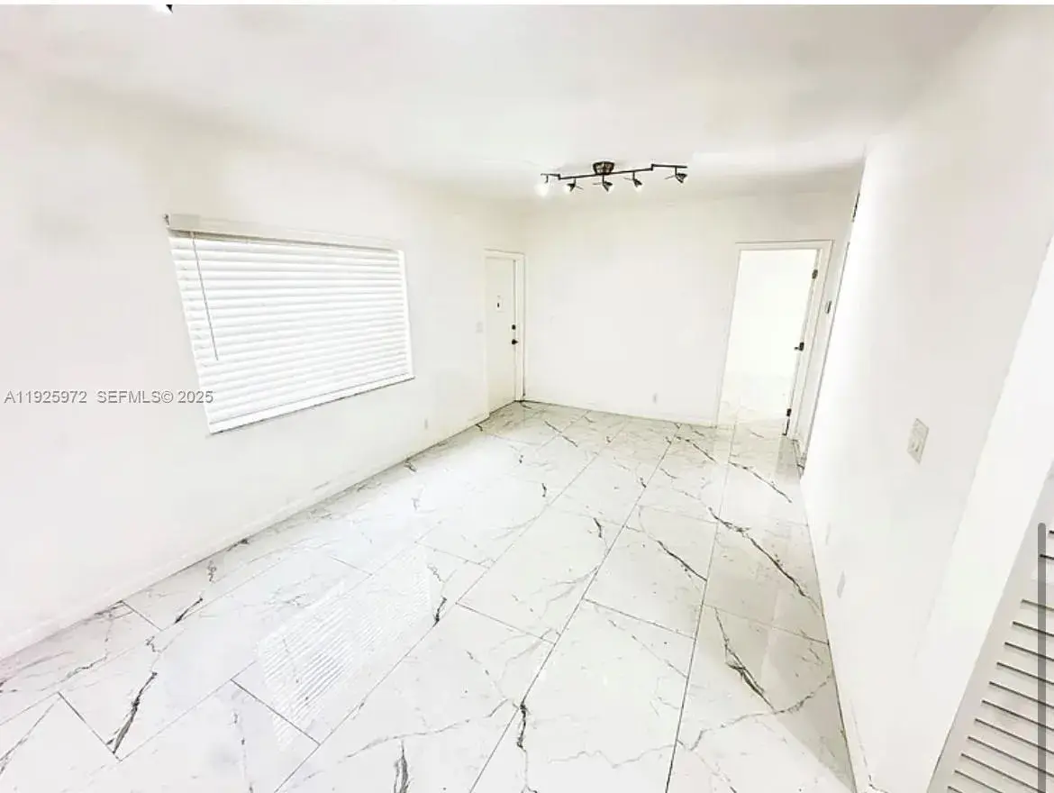 2646 Polk St # 4, Hollywood FL 33020
