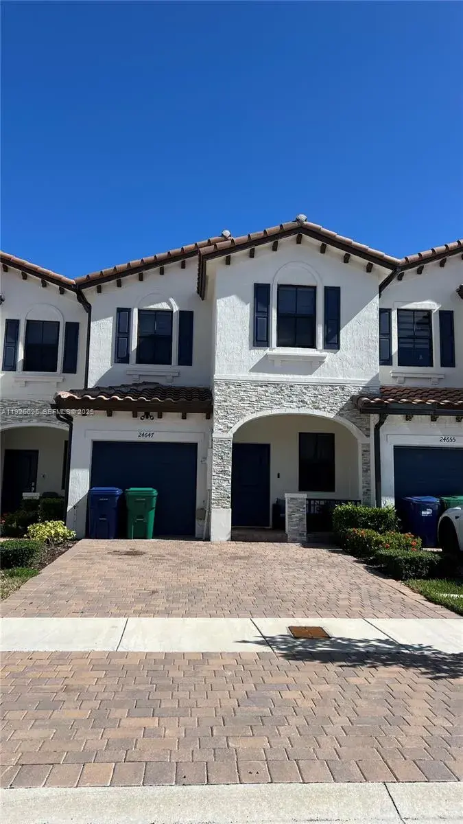3 bedroom 2 bath Residential for sale at 24647 SW 119th Pl, Homestead FL 33032