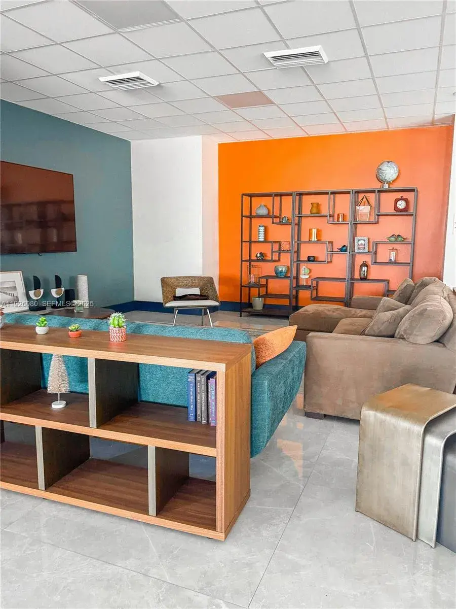 3140 S Ocean Dr # 210, Hallandale Beach FL 33009