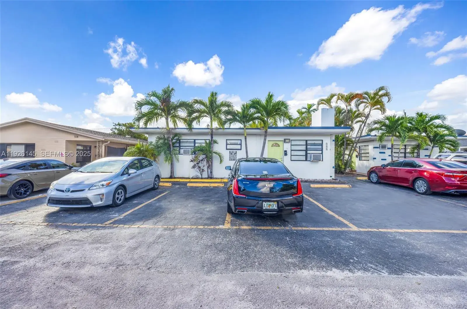 Residential Income for sale at 700 NE 6th St, Hallandale Beach FL 33009