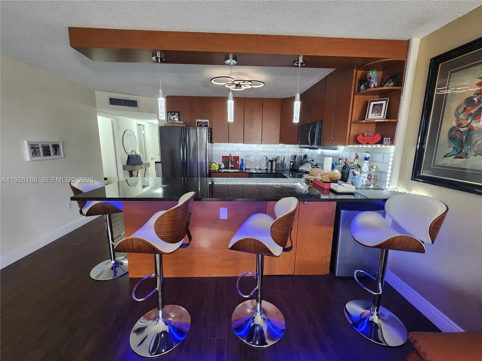 1 bedroom 2 bath Residential Lease for rent at 2801 NE 183rd St # 310W, Aventura FL 33160