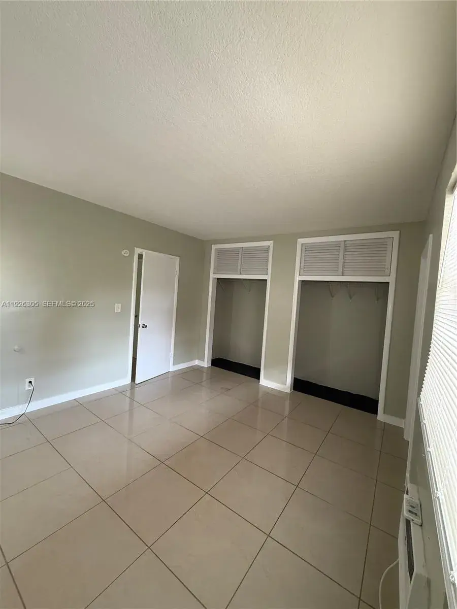 2915 Plunkett St # 12A, Hollywood FL 33020