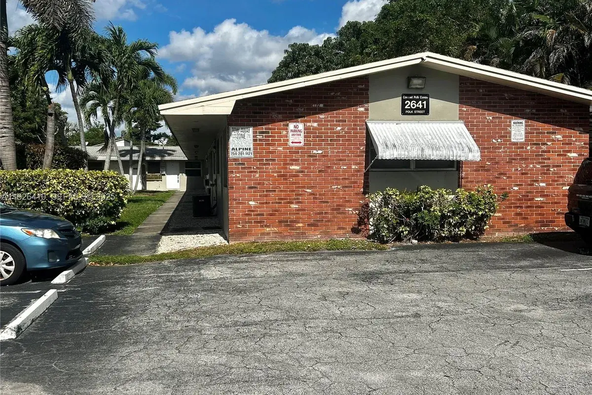 2641 Polk St # 9, Hollywood FL 33020