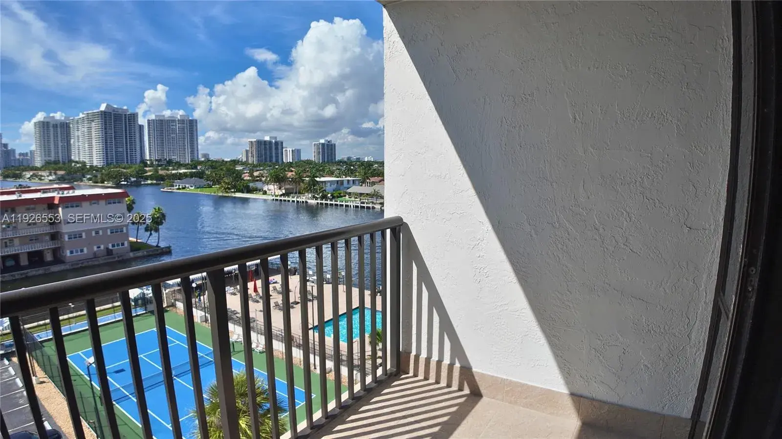 2017 S Ocean Dr # 706, Hallandale Beach FL 33009