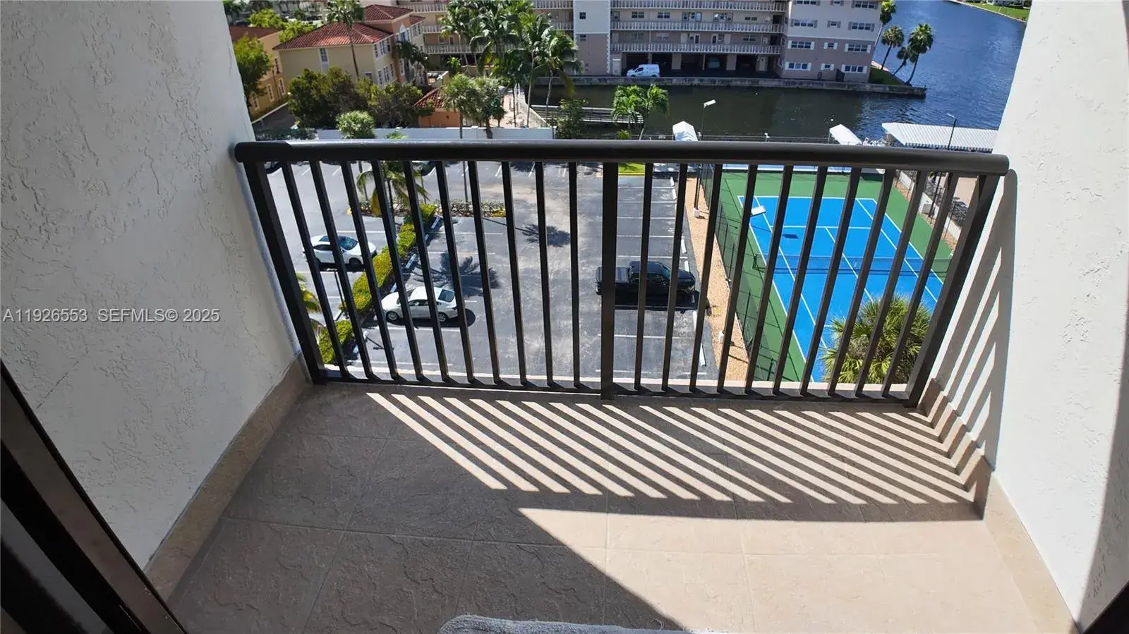 2017 S Ocean Dr # 706, Hallandale Beach FL 33009