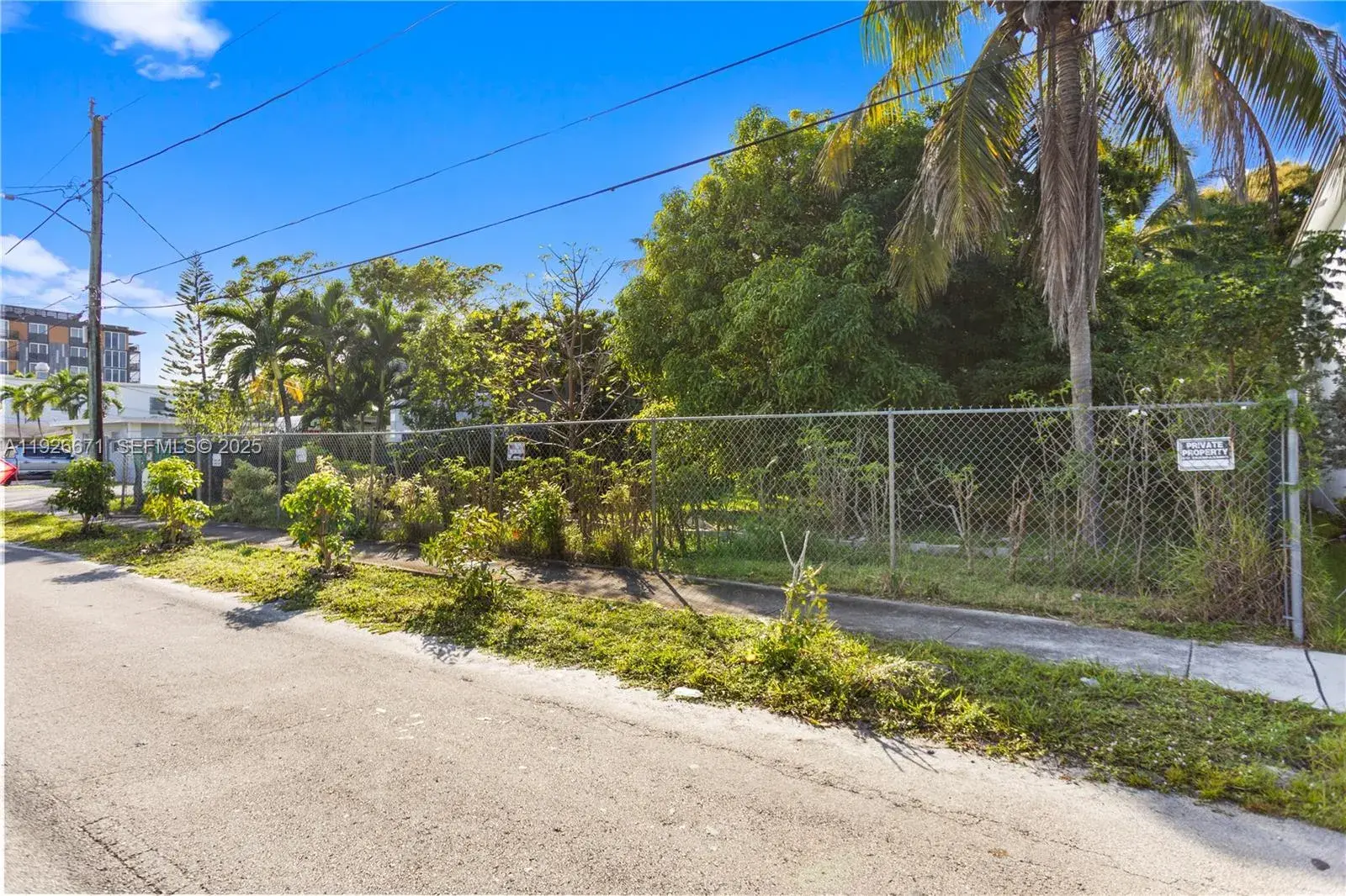 Land/Boat Docks for sale at 425 NW 7th Ter, Fort Lauderdale FL 33311