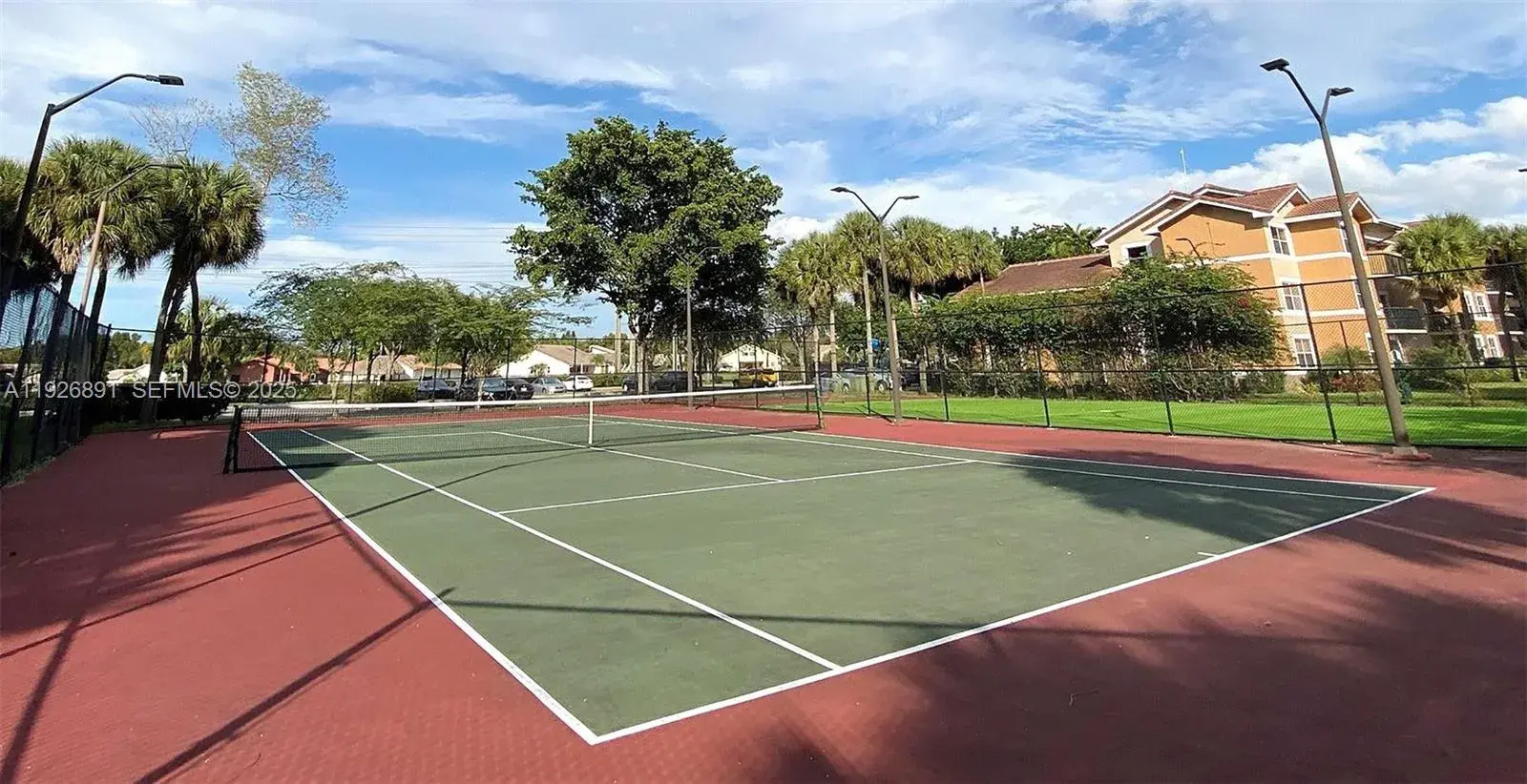 8741 Wiles Rd # 208, Coral Springs FL 33067