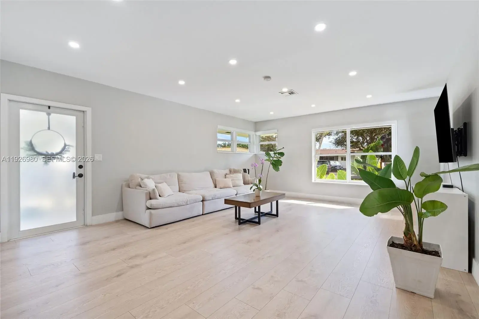10650 NE 11th Ct, Miami Shores FL 33138