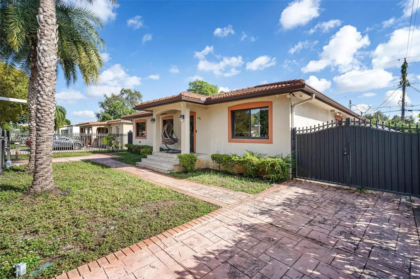 141 SW 51st Ct, Miami FL 33134