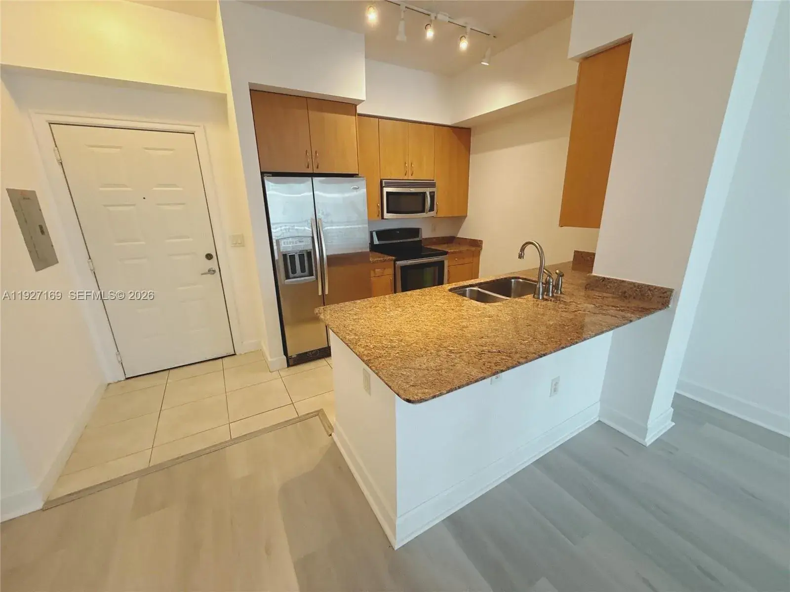 1830 Radius Dr # 1121, Hollywood FL 33020