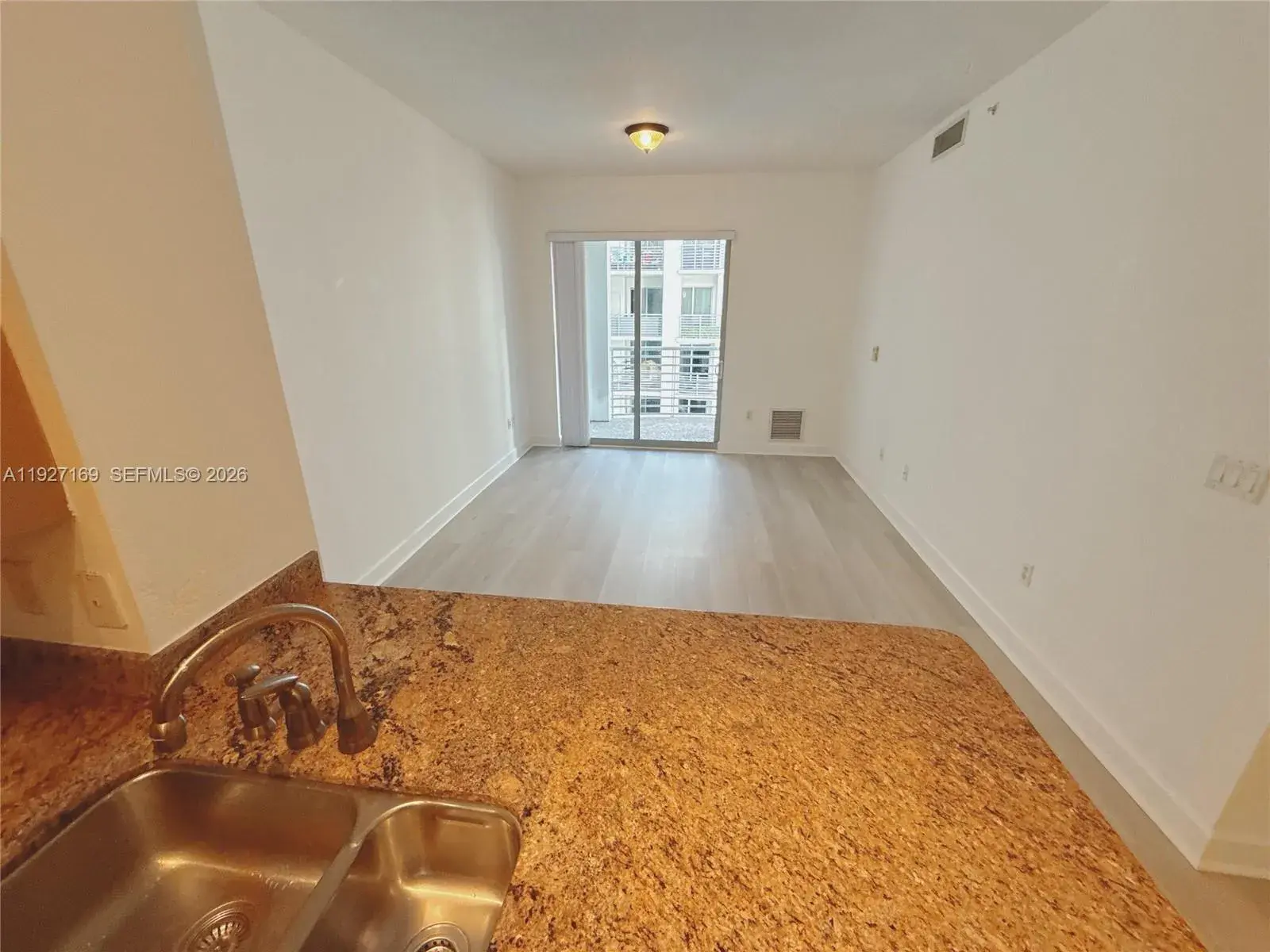 1830 Radius Dr # 1121, Hollywood FL 33020