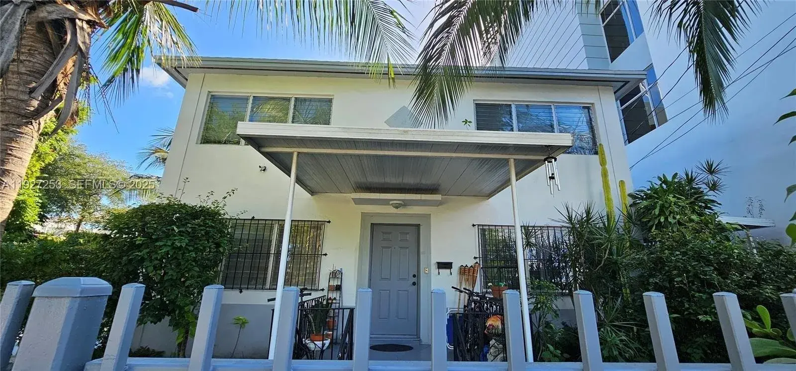 364 SW 11th St, Miami FL 33130
