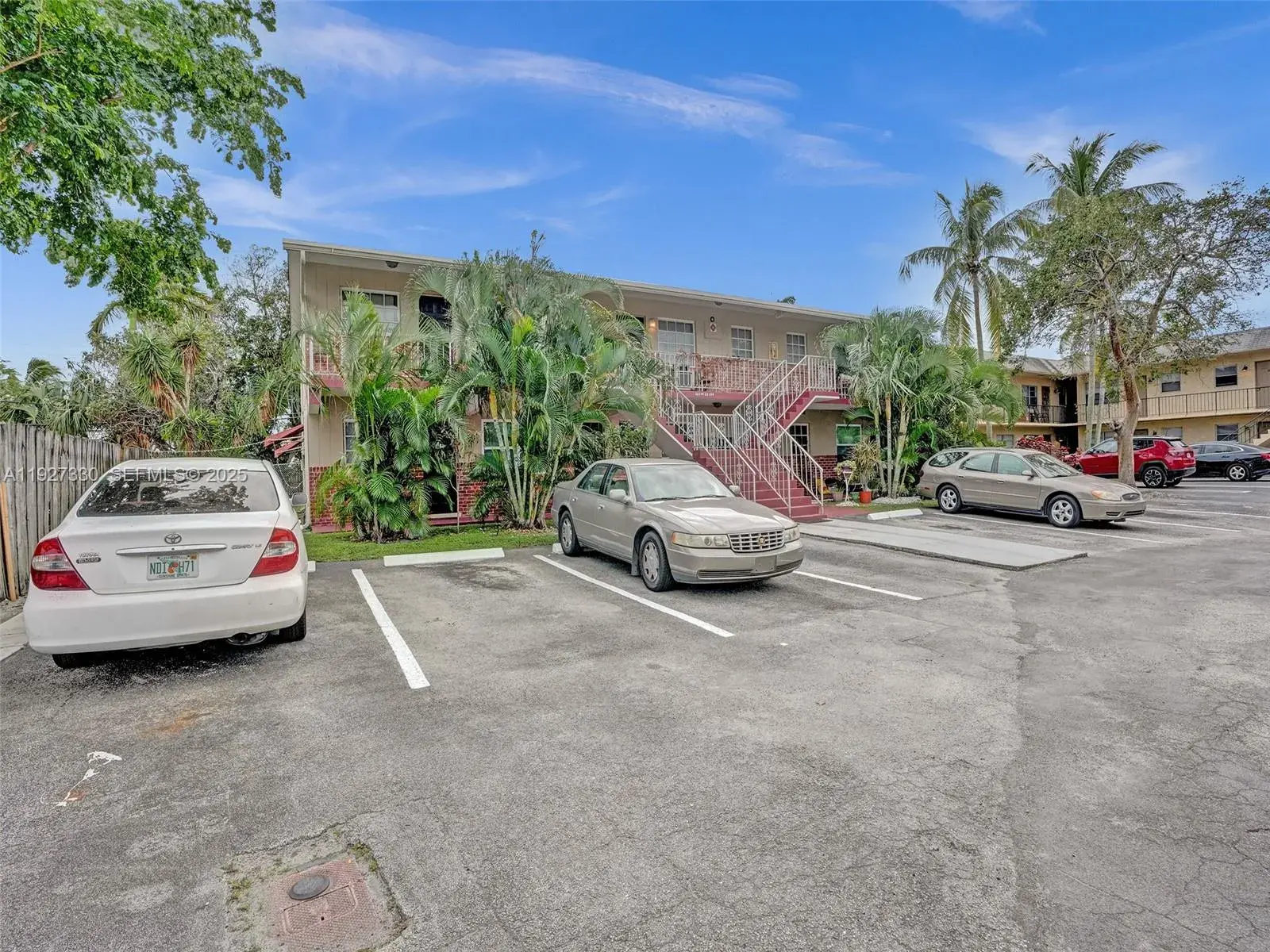 1211 NE 23rd Ave, Pompano Beach FL 33062