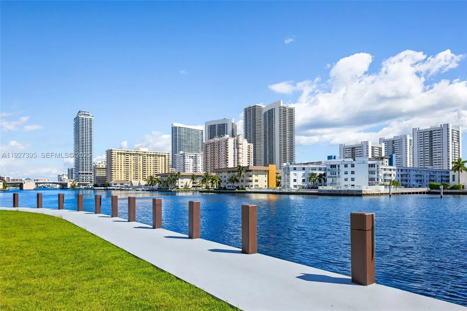 503 Palm Dr, Hallandale Beach FL 33009