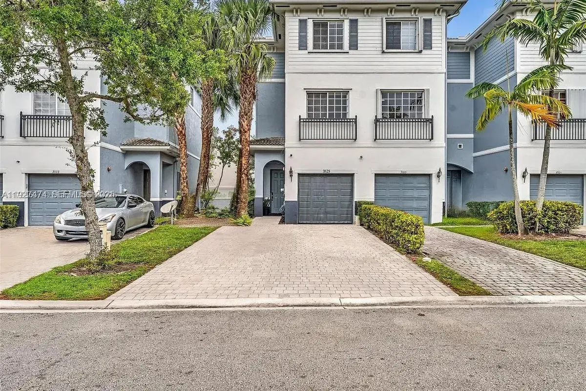 3523 NW 14th Ct, Lauderhill FL 33311