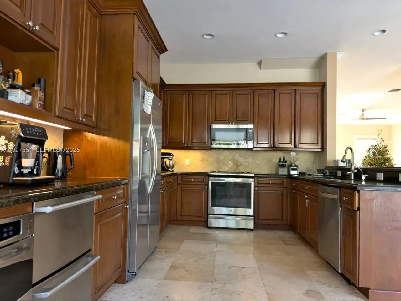 1317 SW 23rd St, Fort Lauderdale FL 33315
