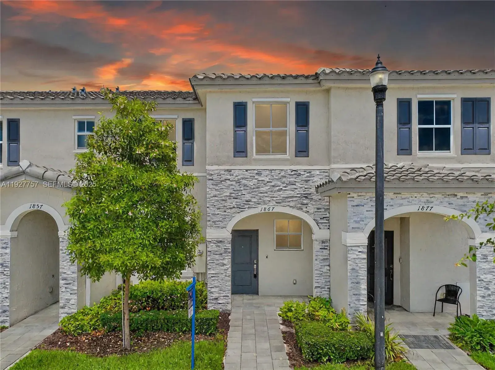 3 bedroom 2 bath Residential for sale at 1867 SE 26th Ter, Homestead FL 33035