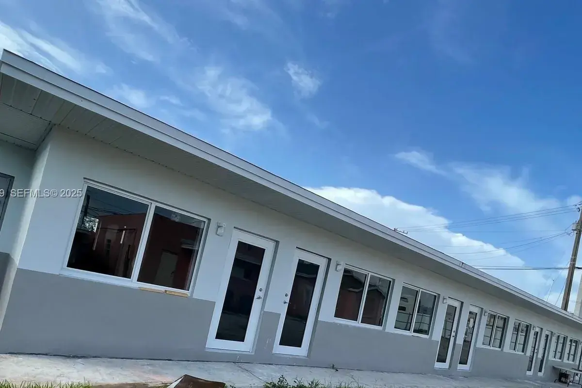 2196 Ali Baba Ave, Opa-Locka FL 33054