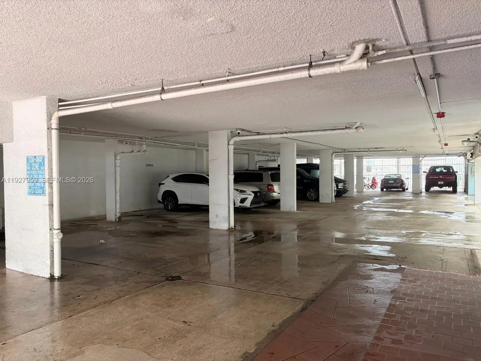 335 Collins Ave # 302, Miami Beach FL 33139