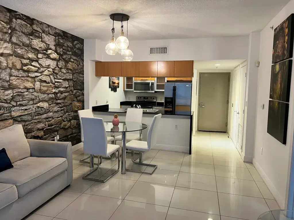 1750 N Bayshore Dr # 3109, Miami FL 33132