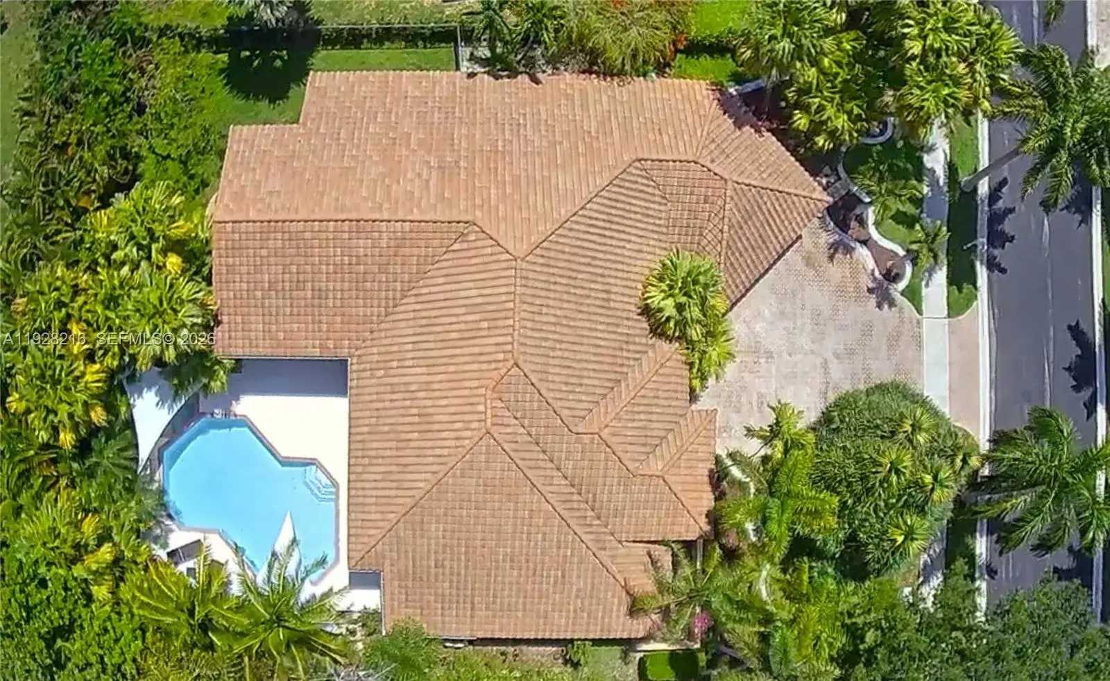 375 Sabal Way, Weston FL 33326