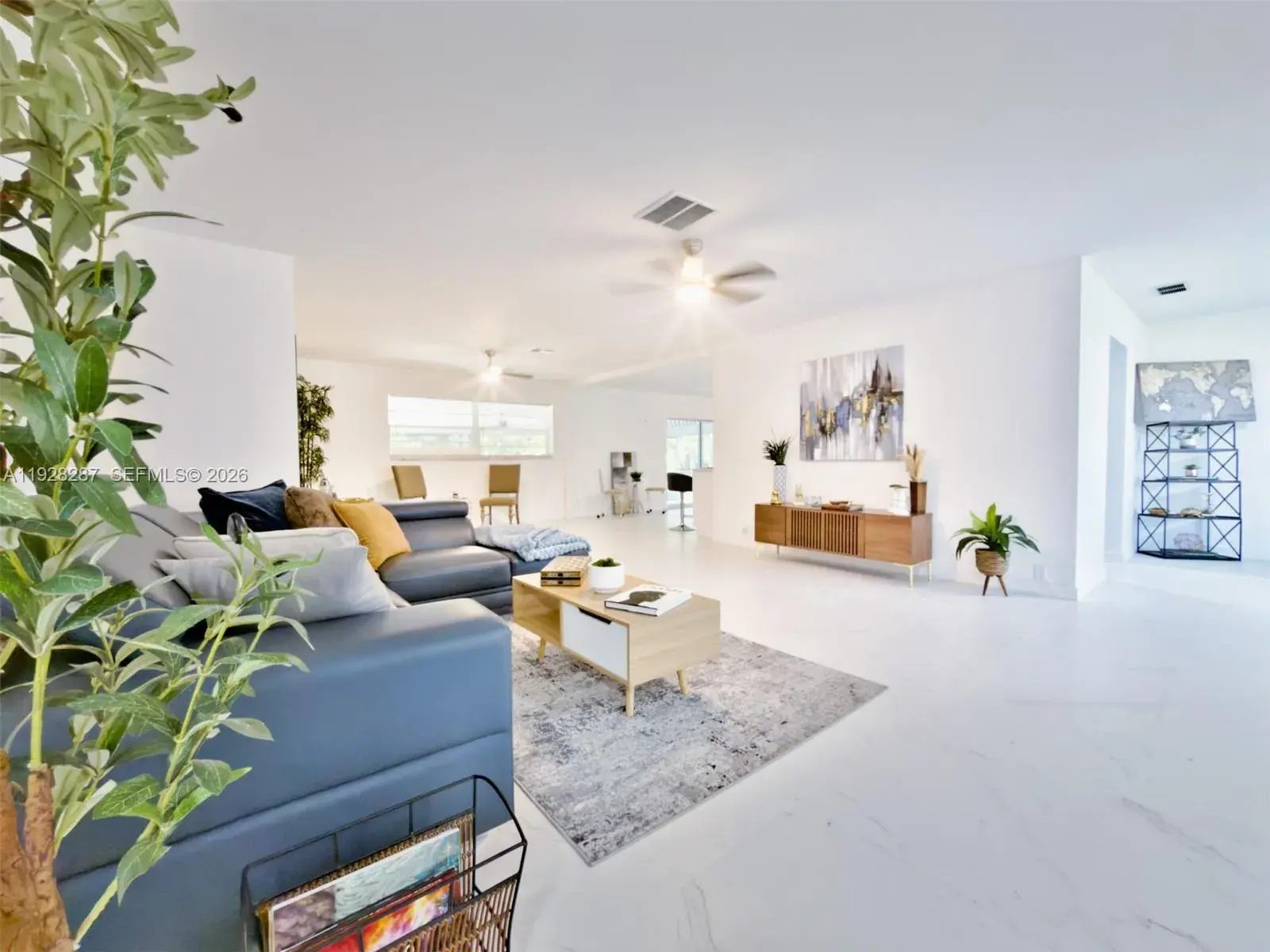 11390 NW 37th St, Coral Springs FL 33065