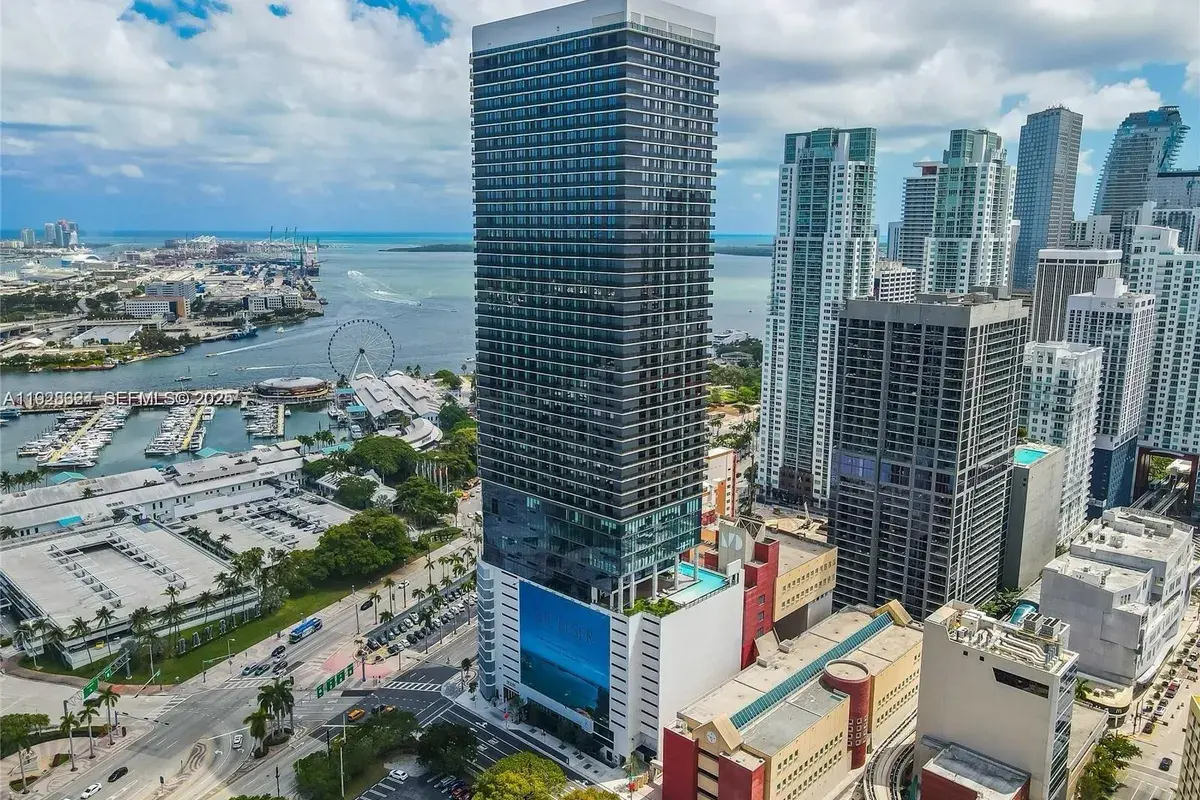 398 NE 5th St # 2414, Miami FL 33132