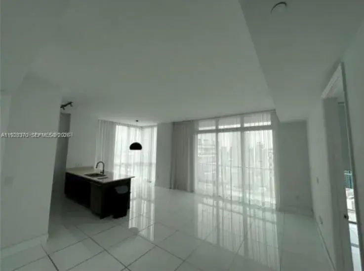 55 SE 6th St # 4301, Miami FL 33131