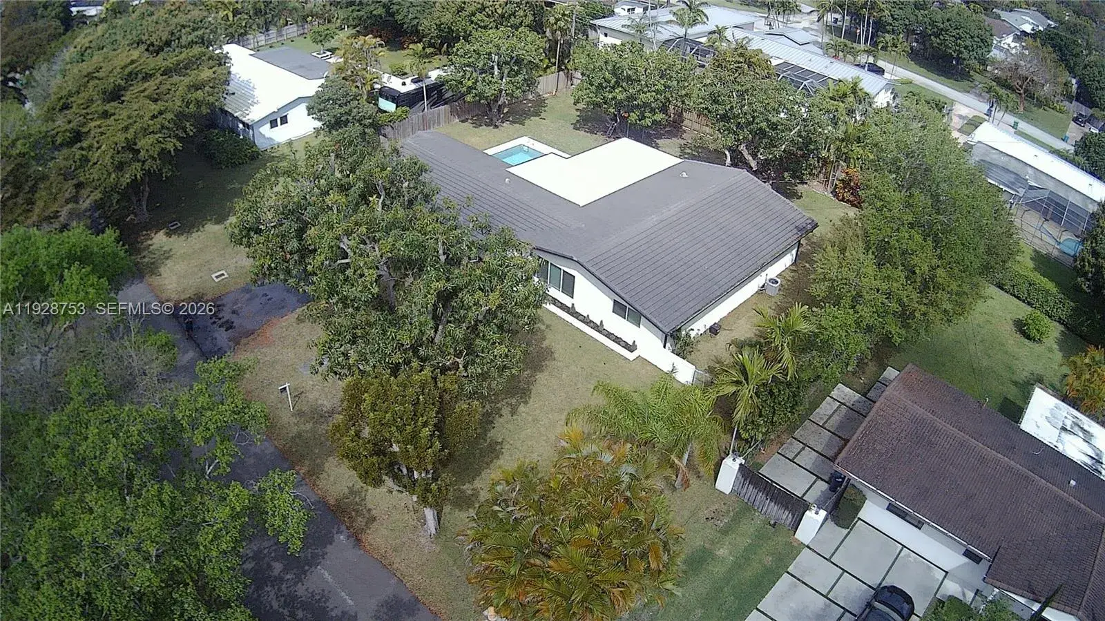 8265 SW 149th Dr, Palmetto Bay FL 33158