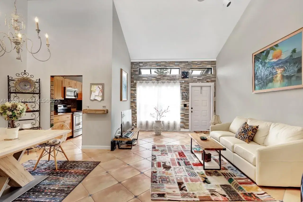 5170 Nesting Way # B, Delray Beach FL 33484
