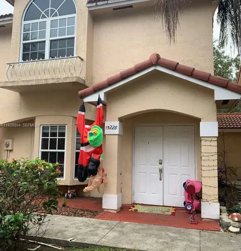 15228 SW 111th St, Miami FL 33196