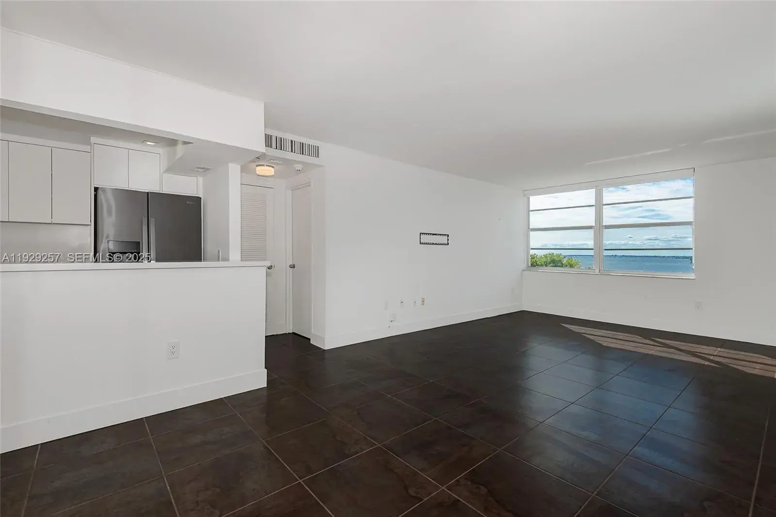 150 SE 25th Rd # 7J, Miami FL 33129 photo 4