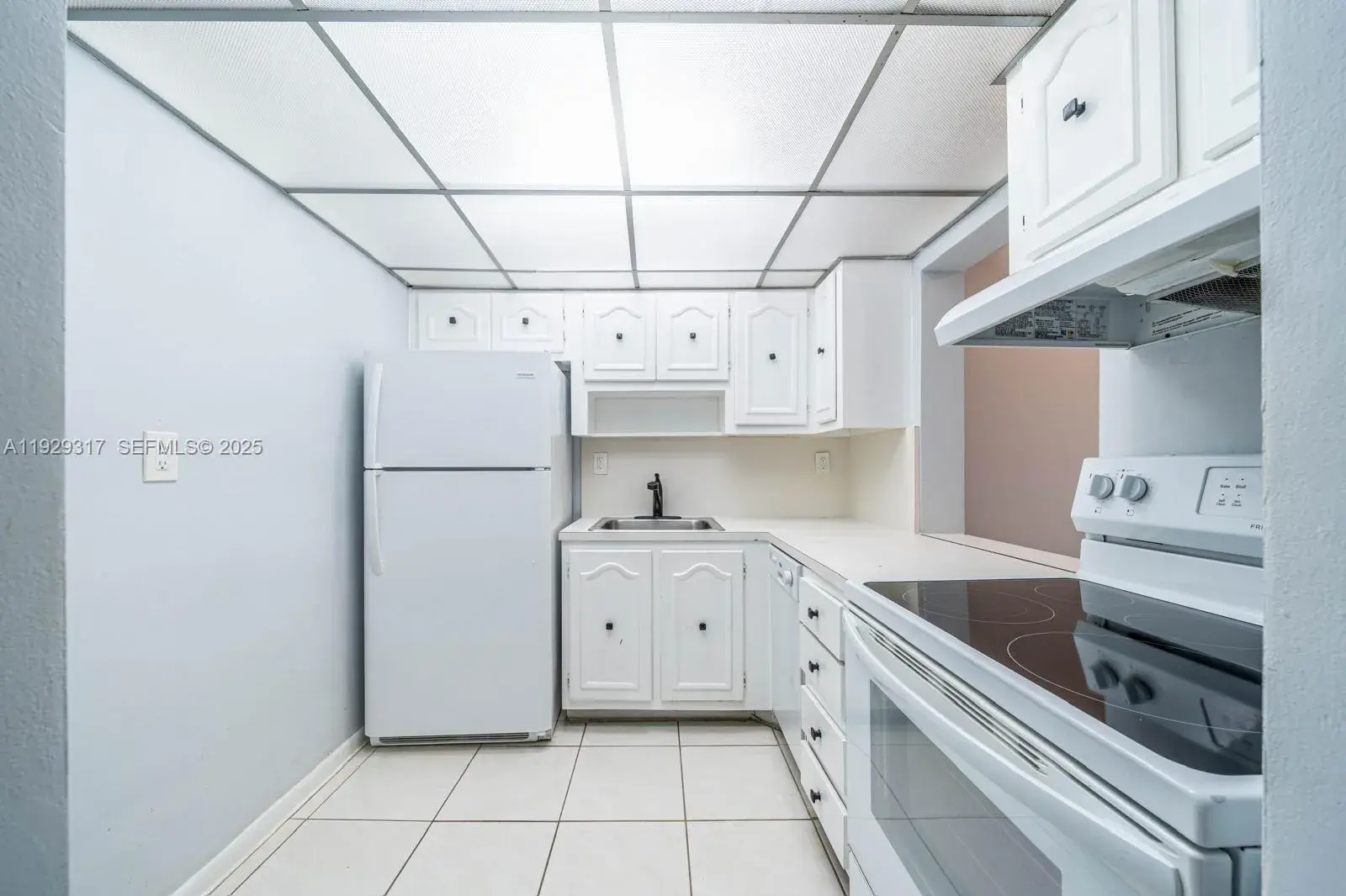 1400 NE 57th St # 205, Fort Lauderdale FL 33334