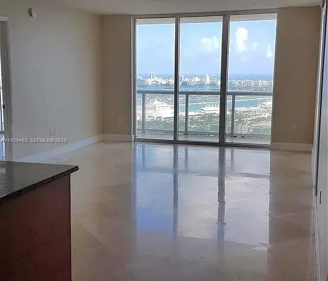 50 Biscayne Blvd # 5008, Miami FL 33132