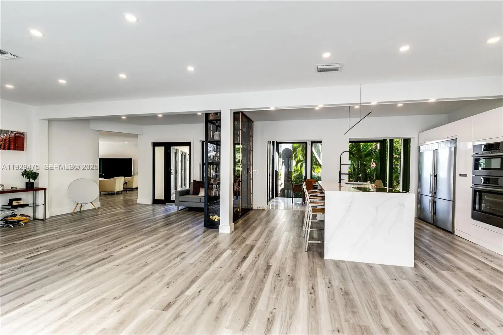 1349 Middle River Dr, Fort Lauderdale FL 33308